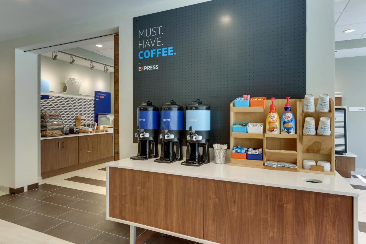 Holiday Inn Express & Suites - Winston - Salem Sw - Clemmons By Ihg Exteriér fotografie