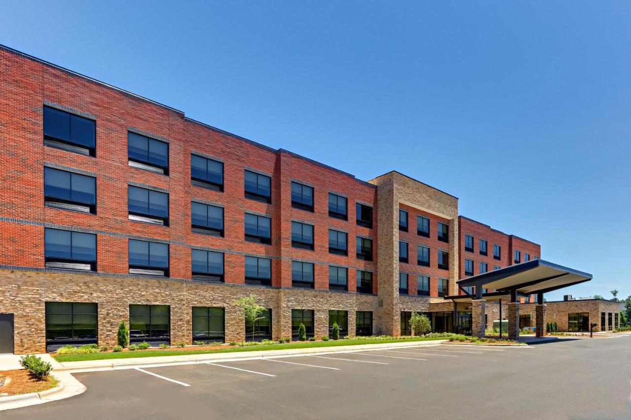 Holiday Inn Express & Suites - Winston - Salem Sw - Clemmons By Ihg Exteriér fotografie